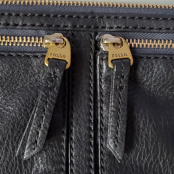 A Fossil bag - Picture 4 of 7